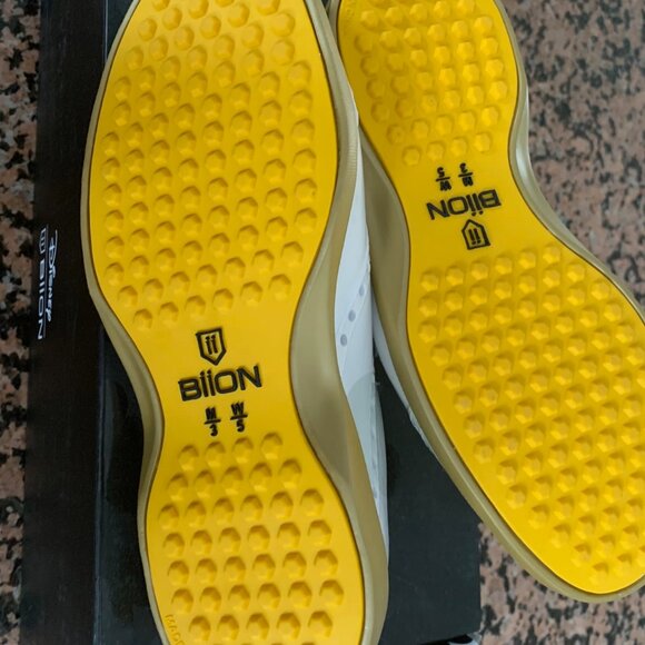 Disney Golf Shoes - Picture 2 of 5